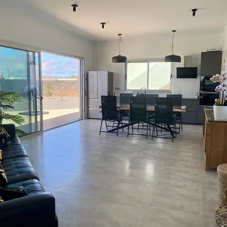 Mx Volcan Villa Lajares