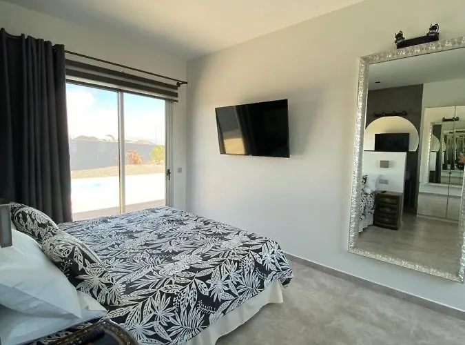 Mx Volcan Villa Lajares